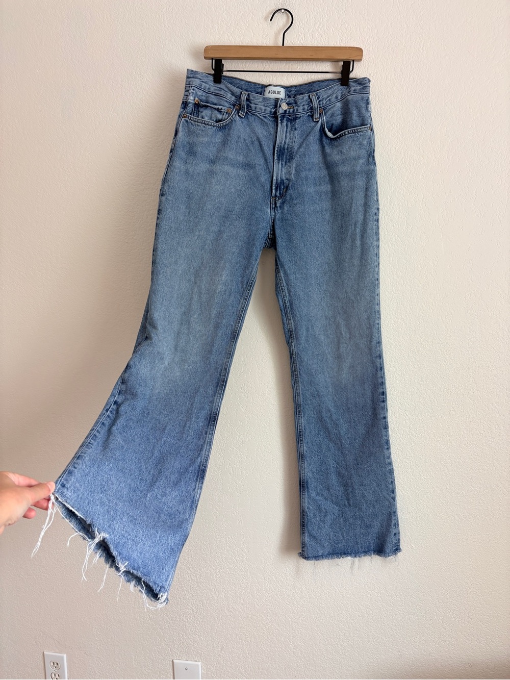 Agolde Leena Baby Flare Jeans - Picture 6 of 8